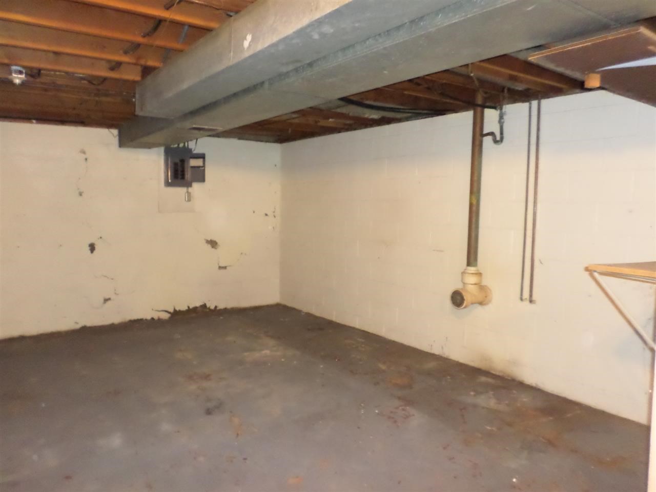 1523 Springbrook Dr, Elkhart, IN 46514 photo 21
