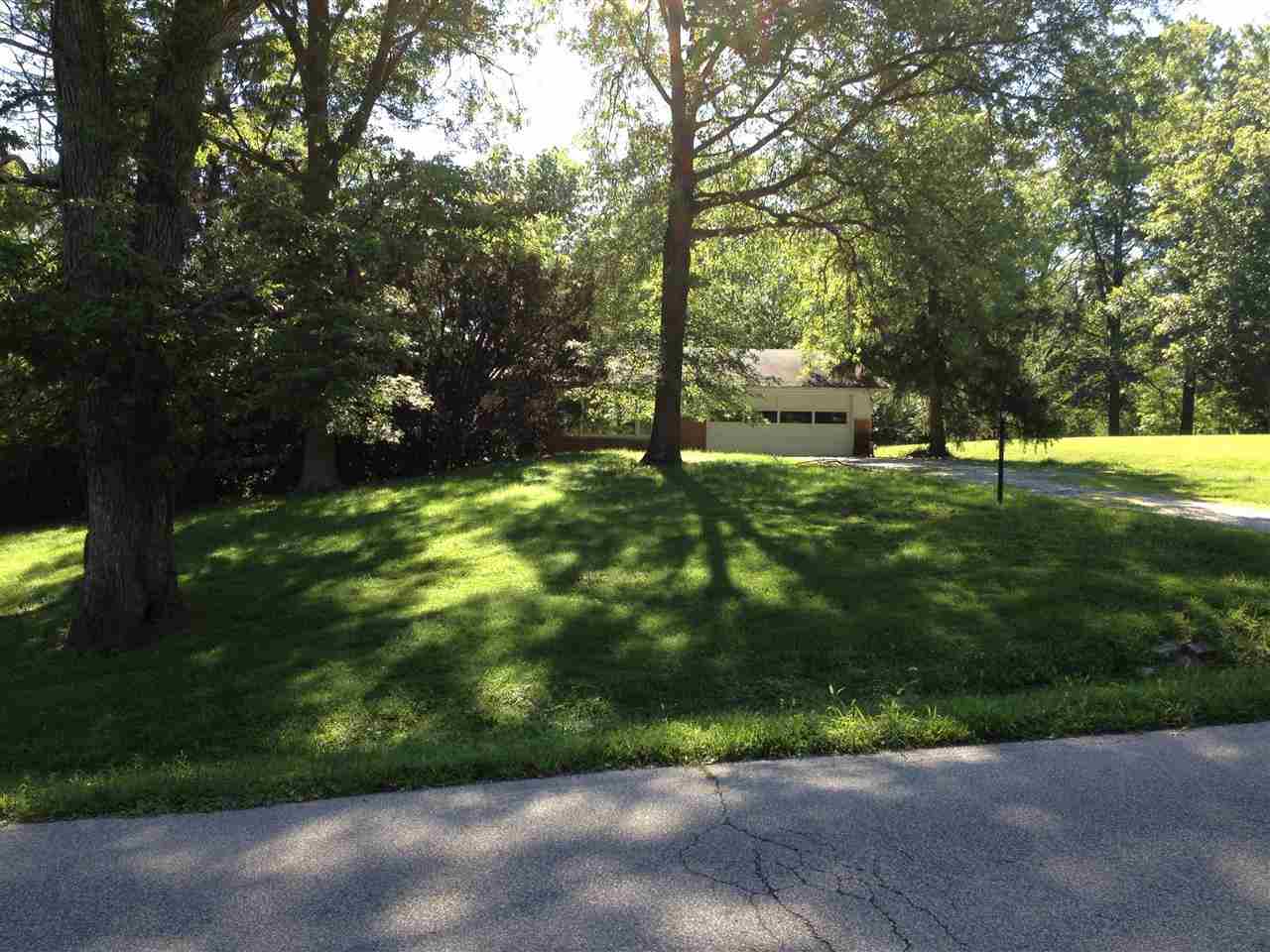 605 S Meadowbrook Dr, Bloomington, IN 47401 photo 6