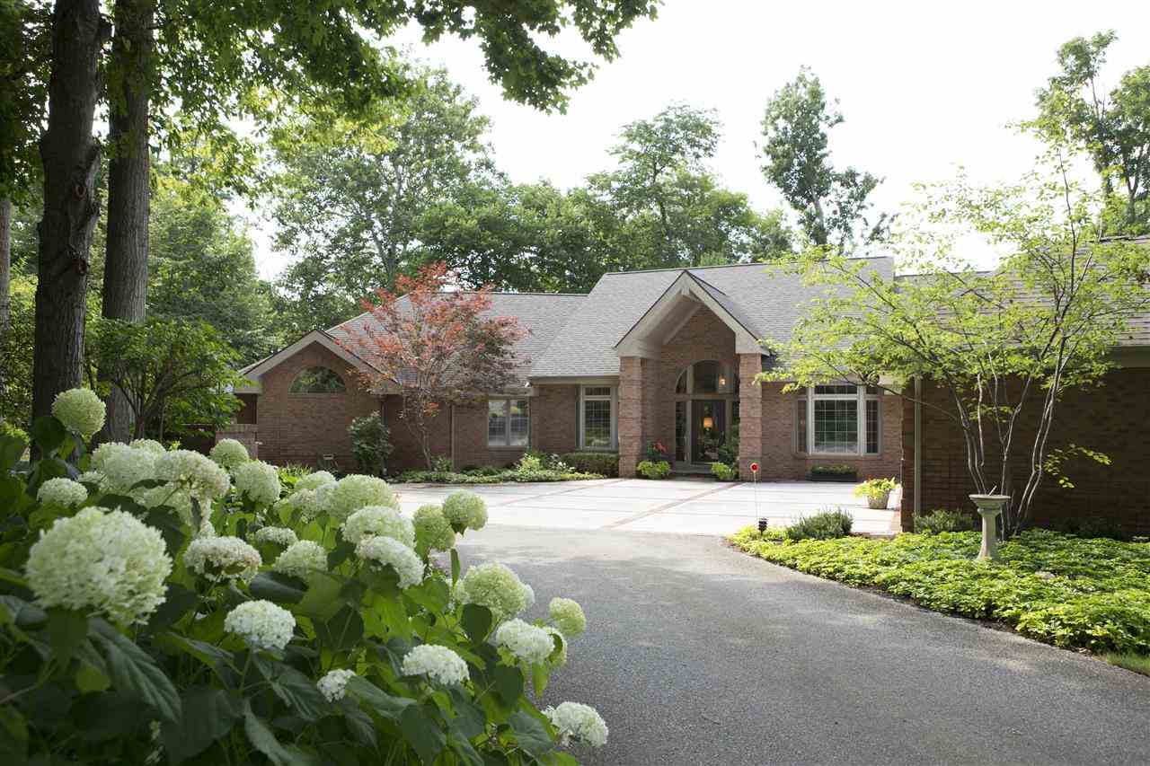 2034 Turnberry Ln, Fort Wayne, IN 46814 photo 1