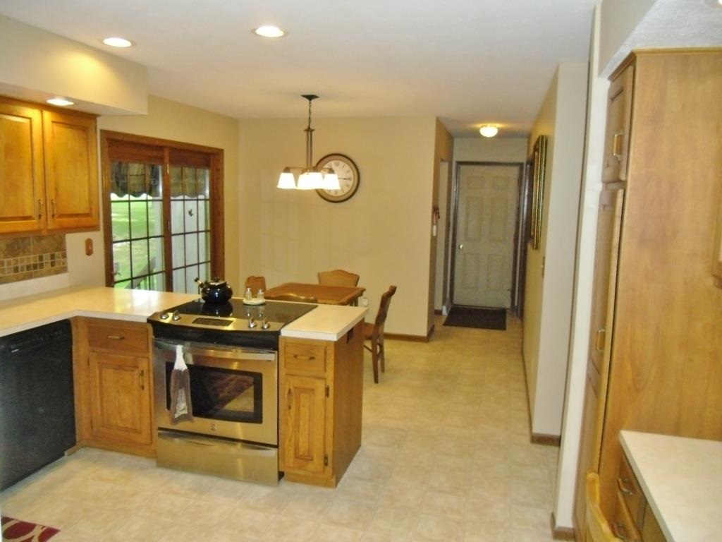 595 W Stones Hill Rd, Ligonier, IN 46767 photo 14