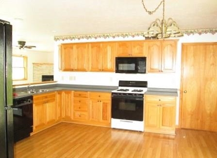 5077 E Mckenna Rd, Warsaw, IN 46582 photo 2