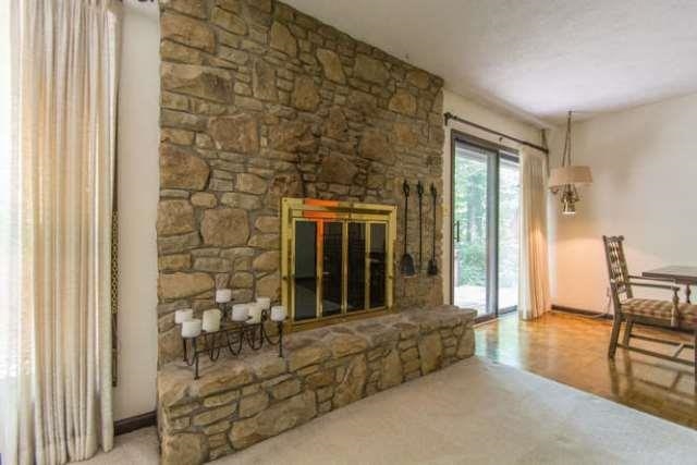 2413 W Ellsworth Rd, Bloomington, IN 47404 photo 8