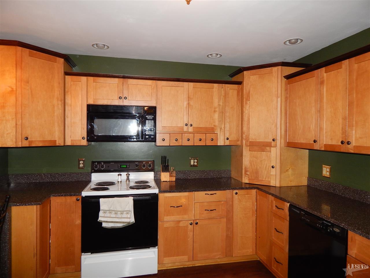 145 Selkirk Ln, Decatur, IN 46733 photo 6