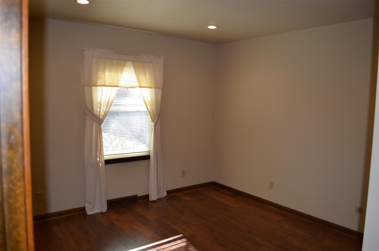 8245 Woodbriar Dr, Evansville, IN 47715 photo 19