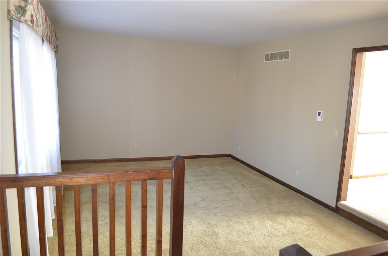 8245 Woodbriar Dr, Evansville, IN 47715 photo 14