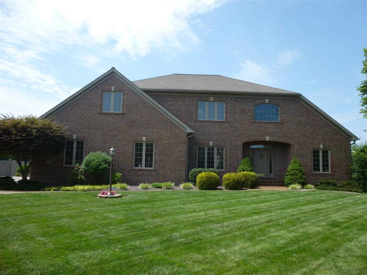 10755 Hampton Pl, Newburgh, IN 47630 photo 1