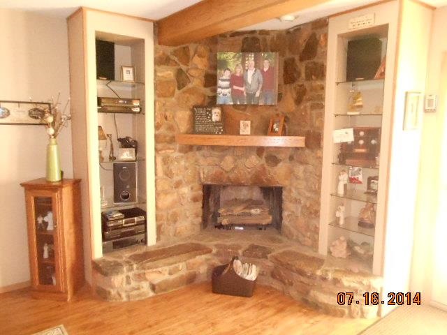 8404 N Glacier Dr, Muncie, IN 47303 photo 3