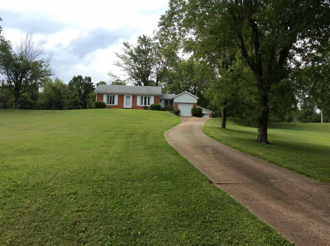 3701 Detroy Rd, Evansville, IN 47720 photo 1
