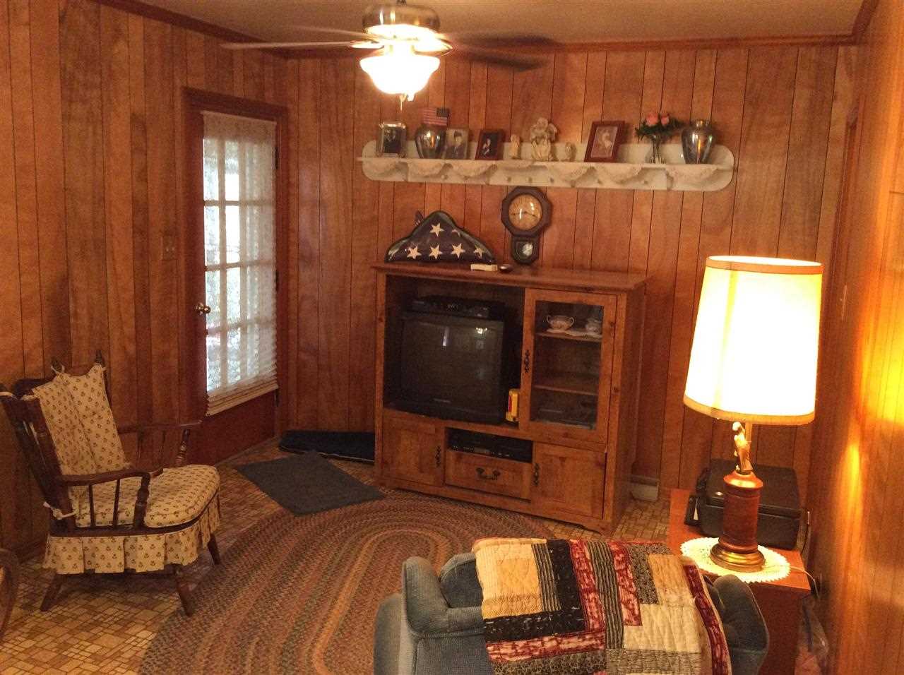 3701 Detroy Rd, Evansville, IN 47720 photo 23