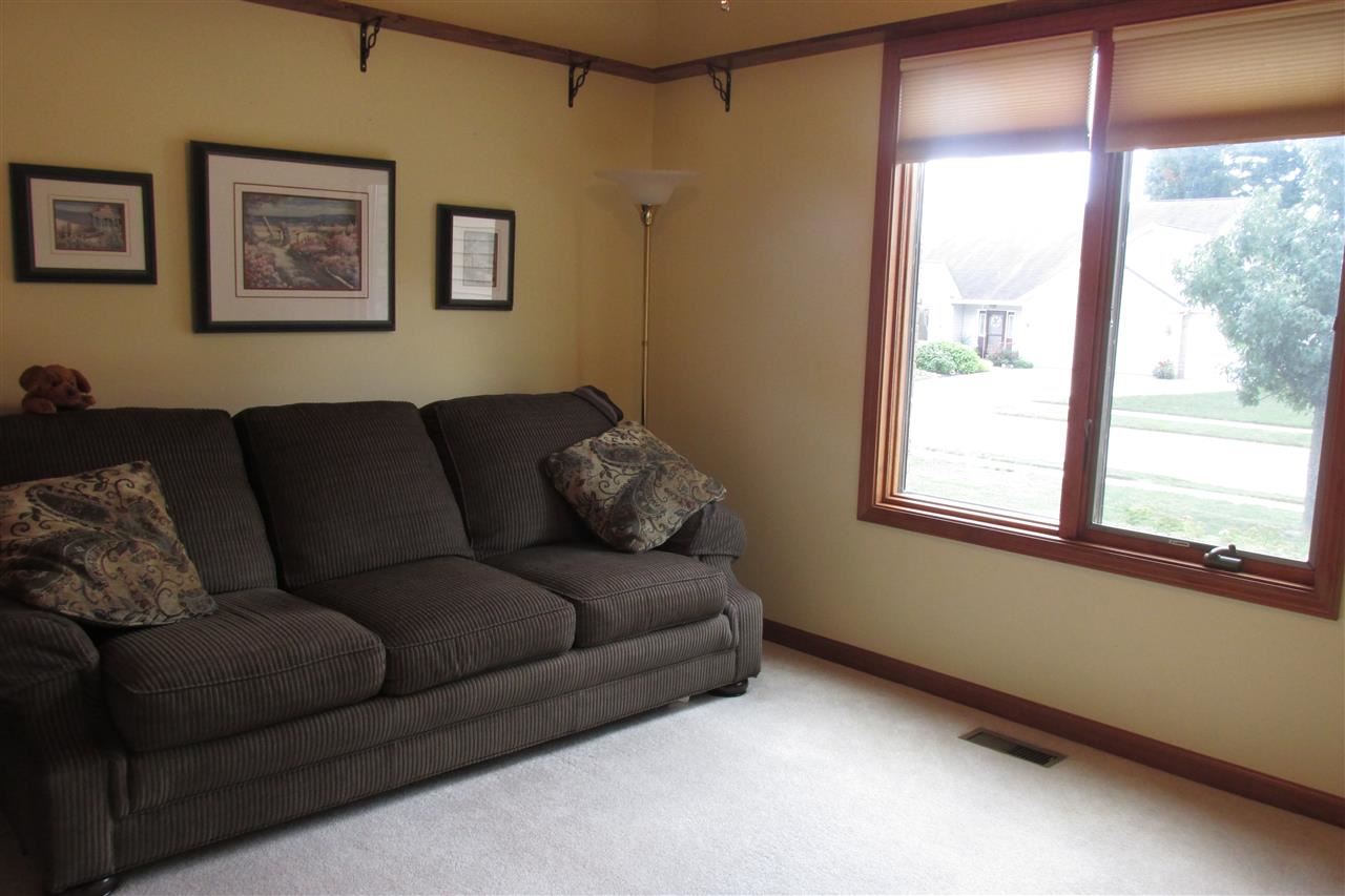 9517 Marquis Ln, Fort Wayne, IN 46835 photo 19