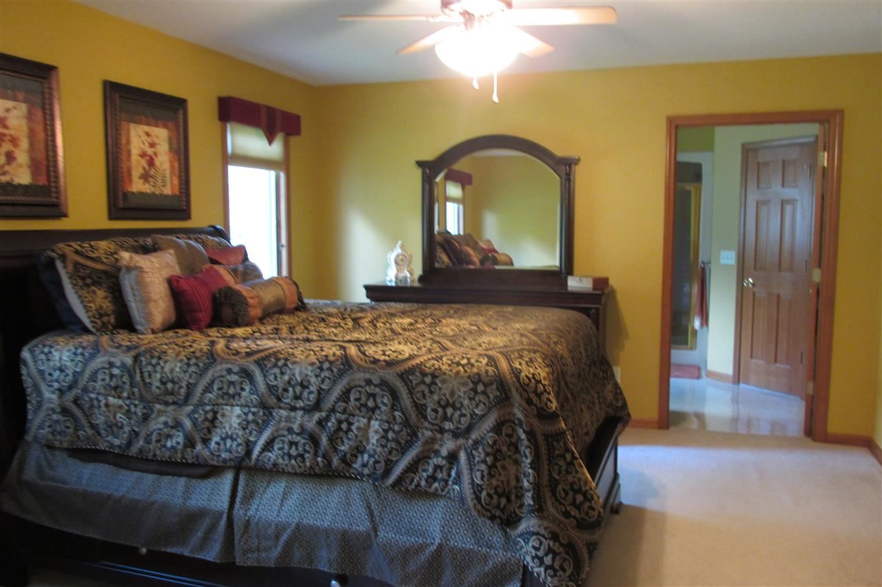 9517 Marquis Ln, Fort Wayne, IN 46835 photo 16