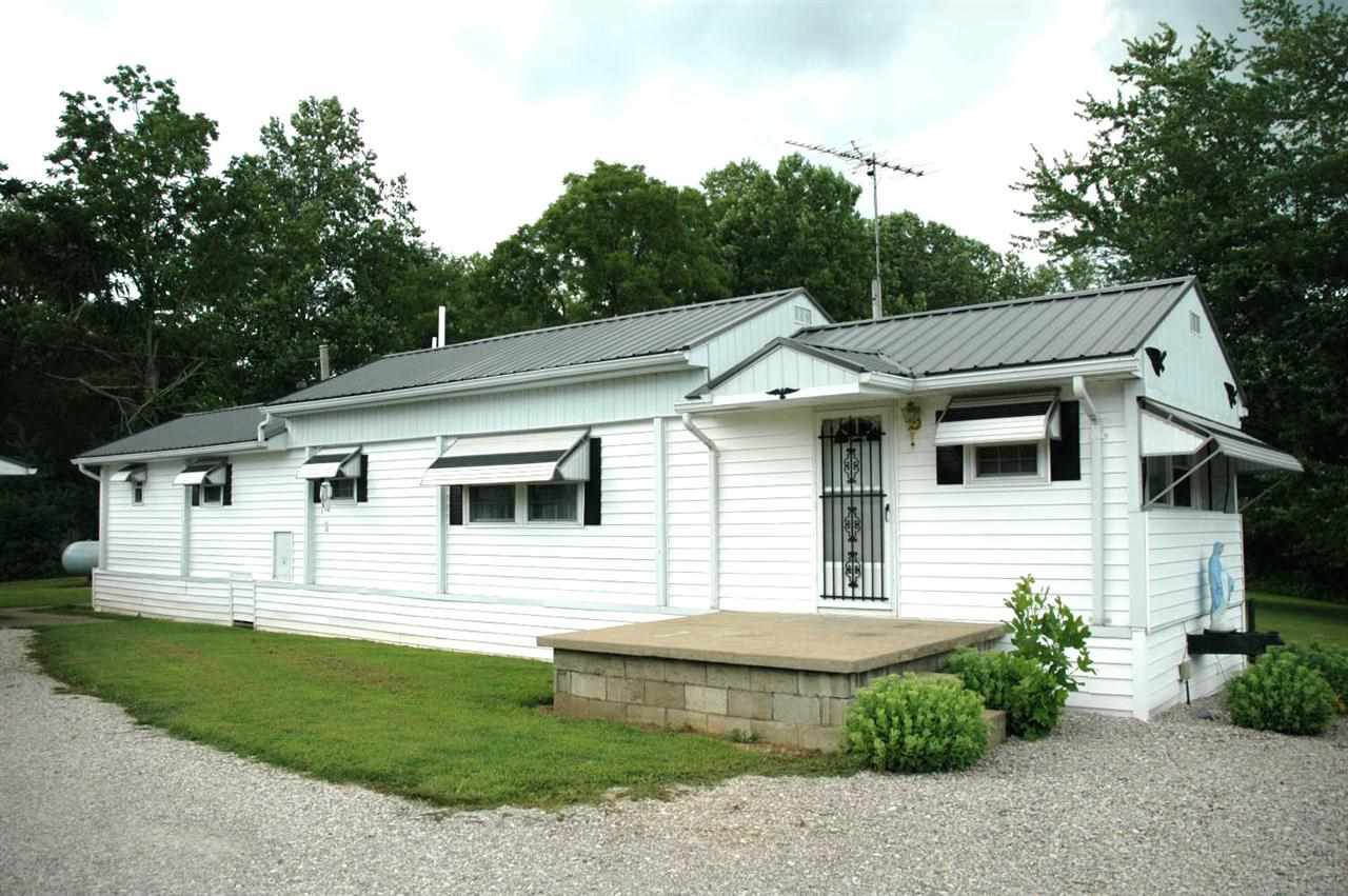 9841 E State Road 64, Velpen, IN 47590 photo 1
