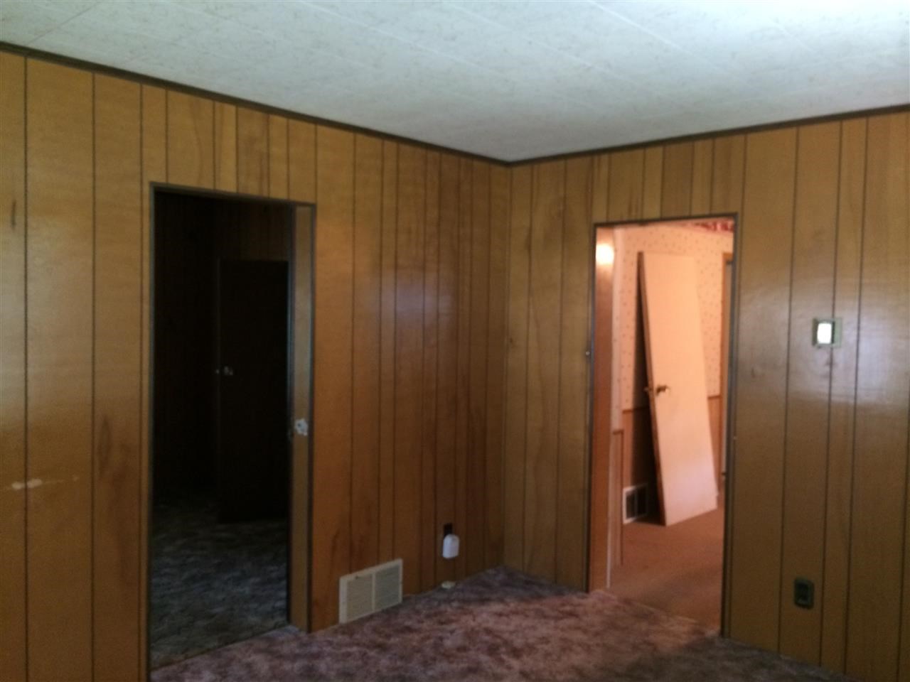 55308 Glenn Rd, South Bend, IN 46628 photo 3