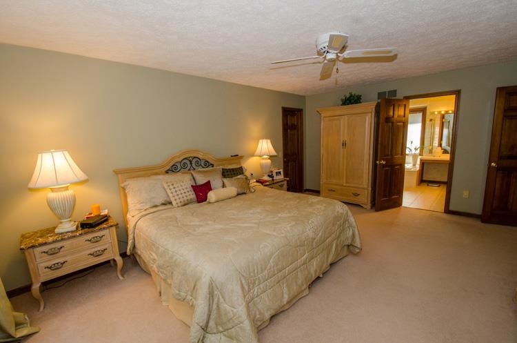 15844 Fairbanks Ct, Granger, IN 46530 photo 16