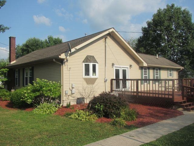601 S Stormont St, Princeton, IN 47670 photo 3