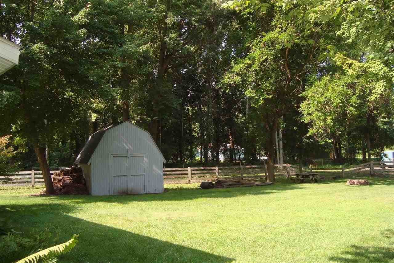 13174 Cr 4, Middlebury, IN 46540 photo 6