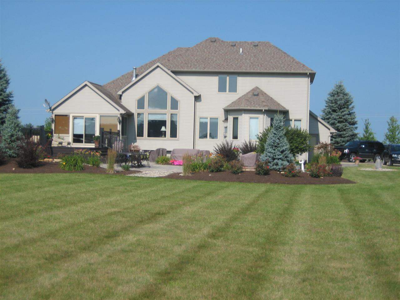 11601 N 100 E, Ossian, IN 46777 photo 2