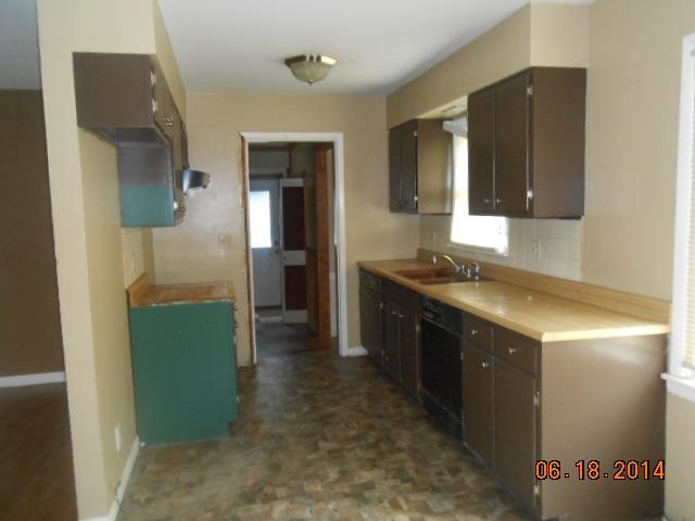 5681 Tile Factory Rd, Mount Vernon, IN 47620 photo 10