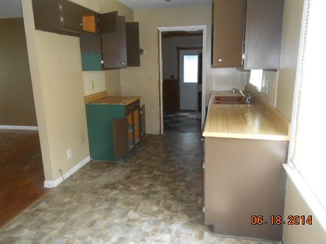5681 Tile Factory Rd, Mount Vernon, IN 47620 photo 9