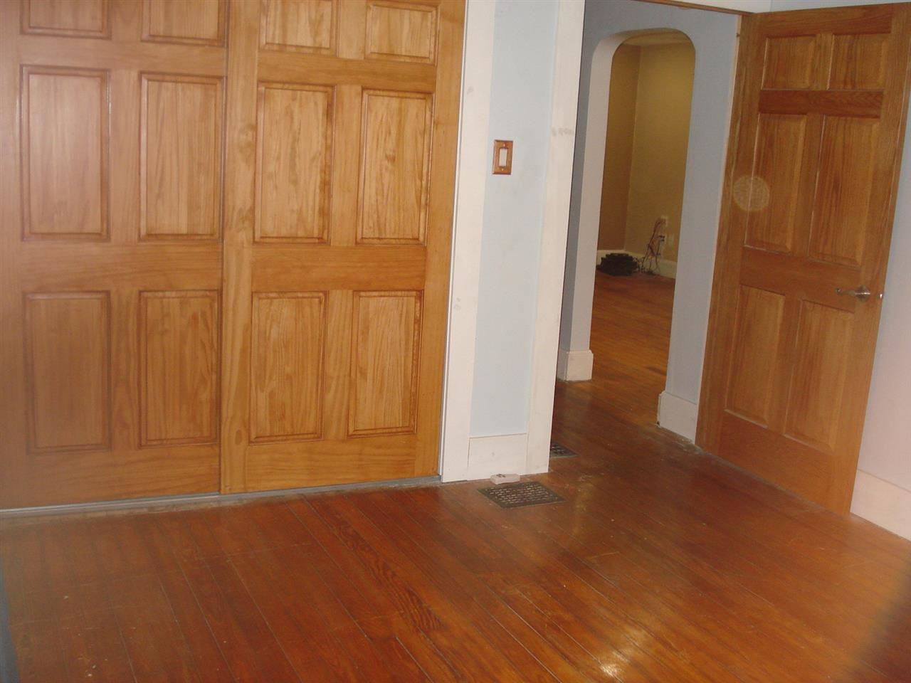 613 N Hart St, Princeton, IN 47670 photo 8