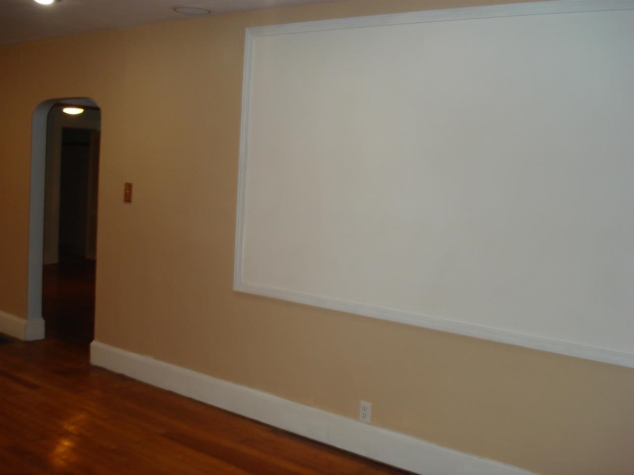 613 N Hart St, Princeton, IN 47670 photo 5