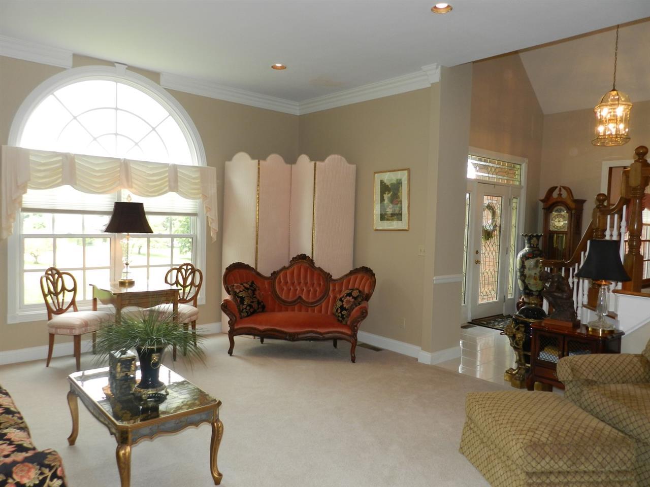 12836 S Scottsdale Dr, Haubstadt, IN 47639 photo 6