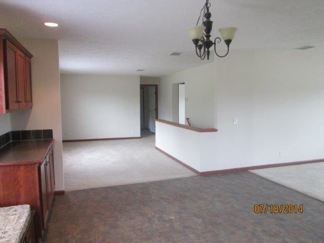 1220 E Portside, Warsaw, IN 46582 photo 6