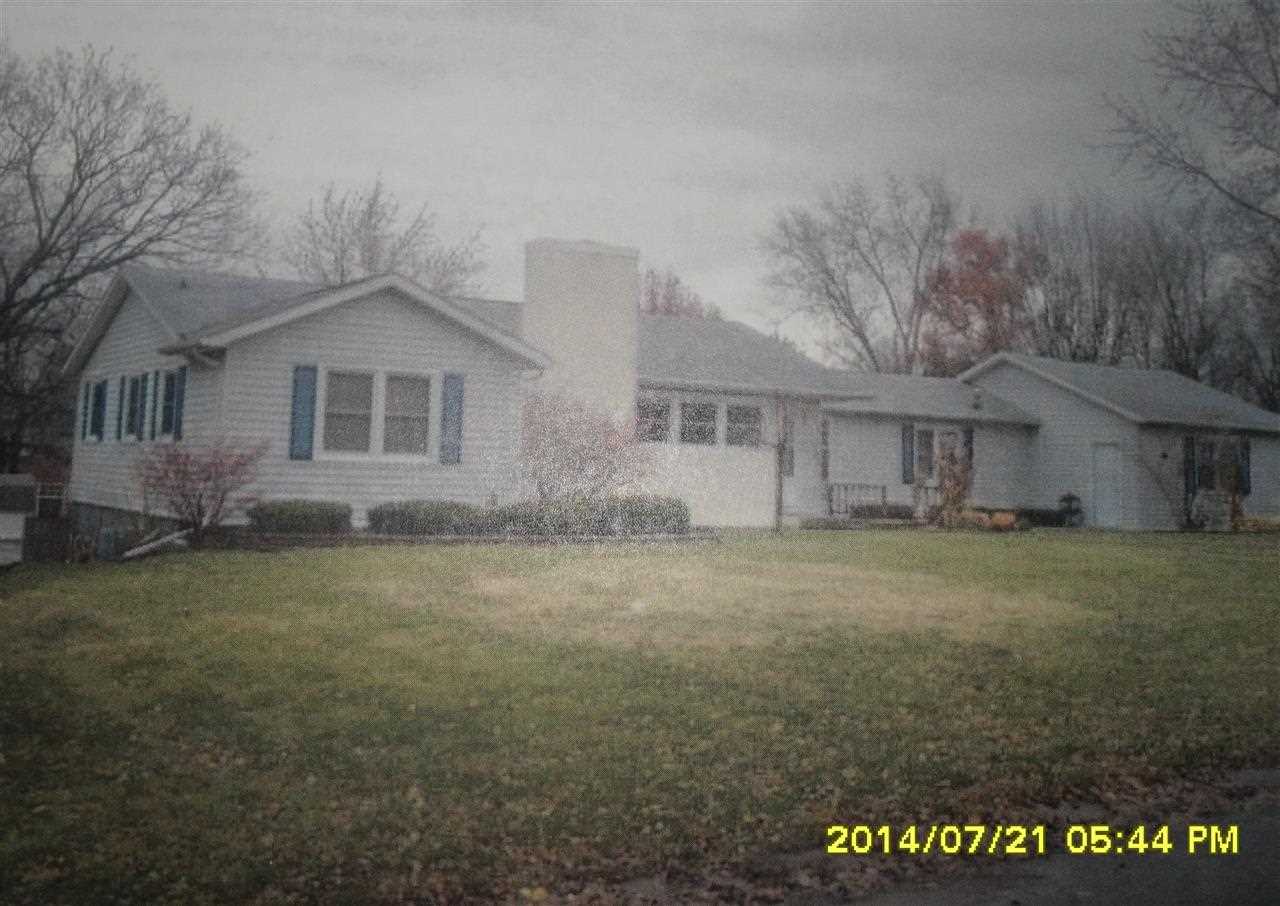 102 Parkway Dr, Wabash, IN 46992 photo 1