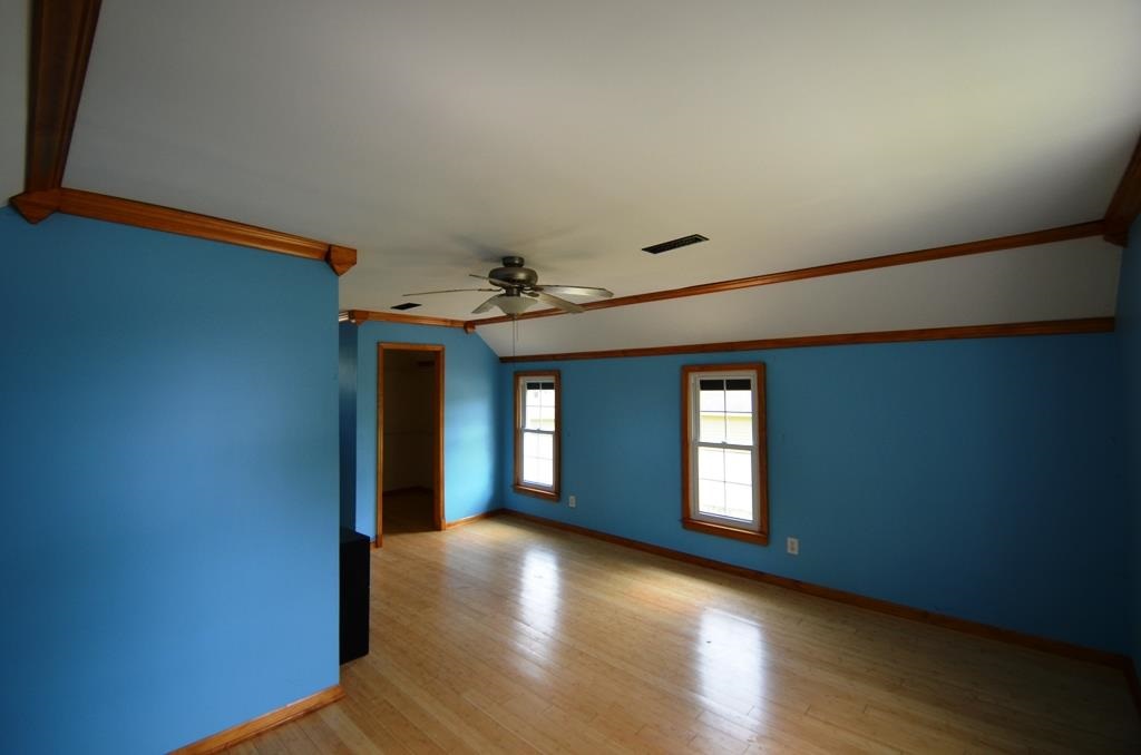 612 N 3rd St, Decatur, IN 46733 photo 11