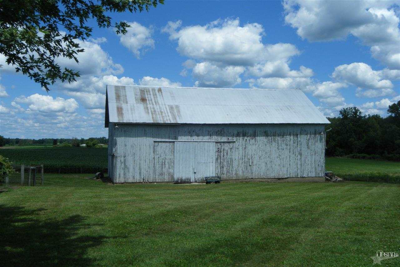 6485 S 675 E, Wolcottville, IN 46795 photo 11