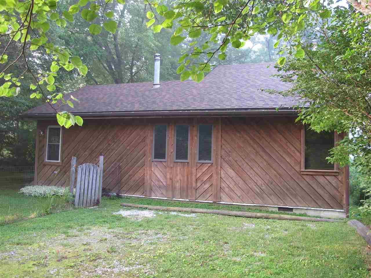 8911 N Bottom Rd, Ellettsville, IN 47429 photo 1