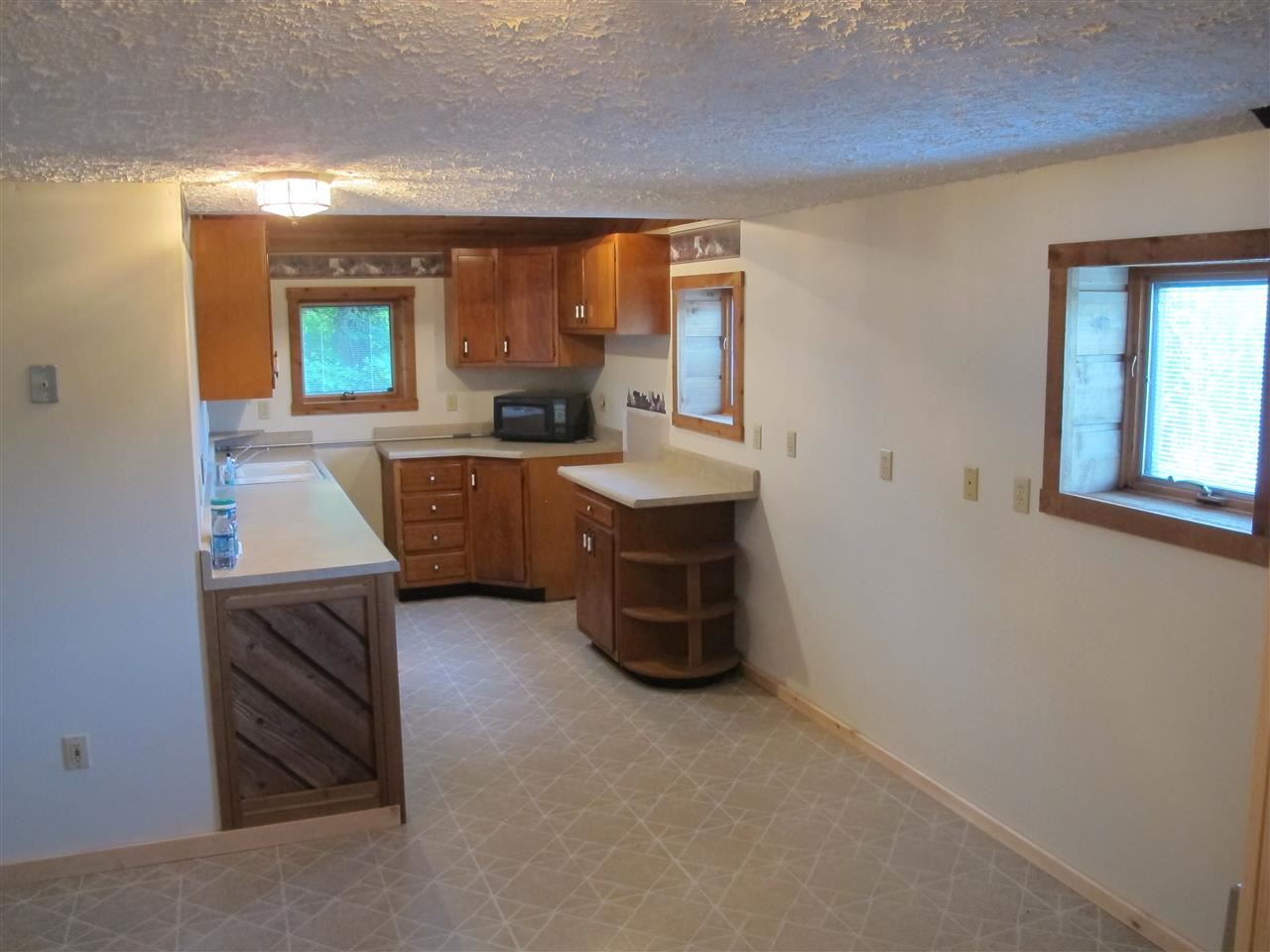 8911 N Bottom Rd, Ellettsville, IN 47429 photo 4
