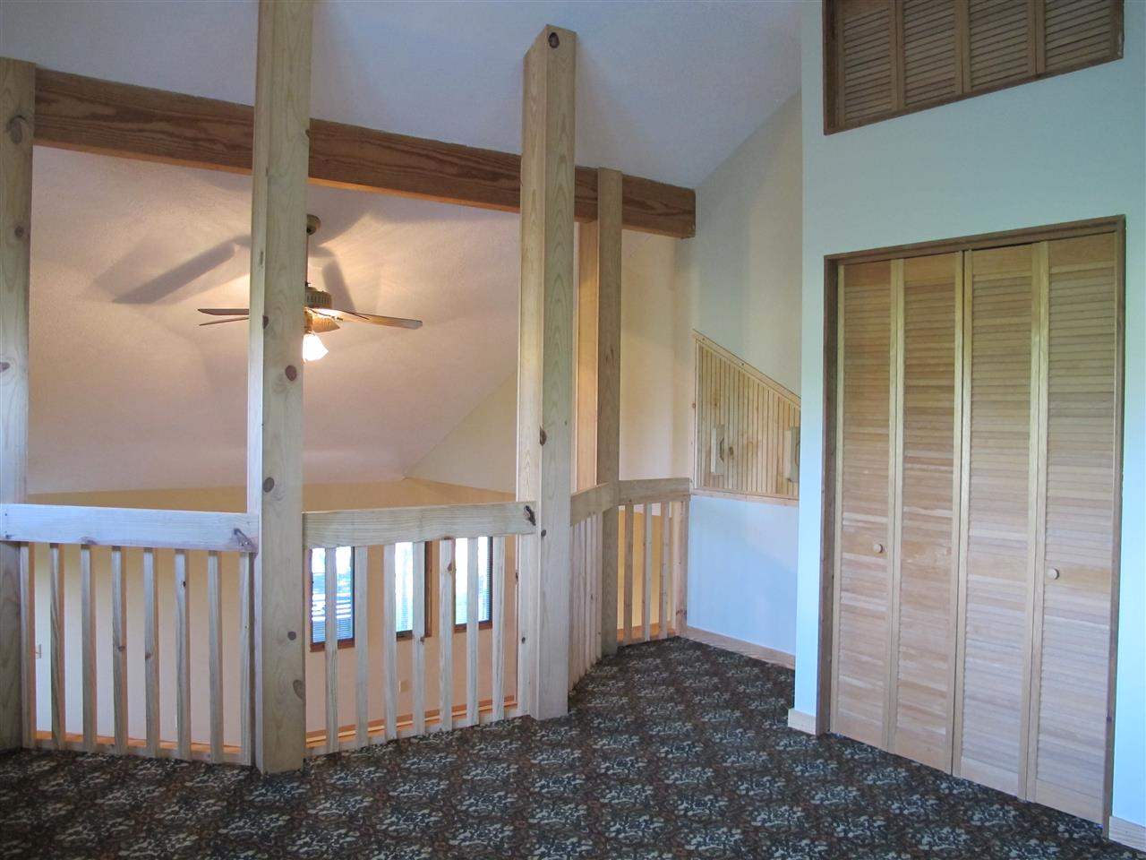 8911 N Bottom Rd, Ellettsville, IN 47429 photo 7