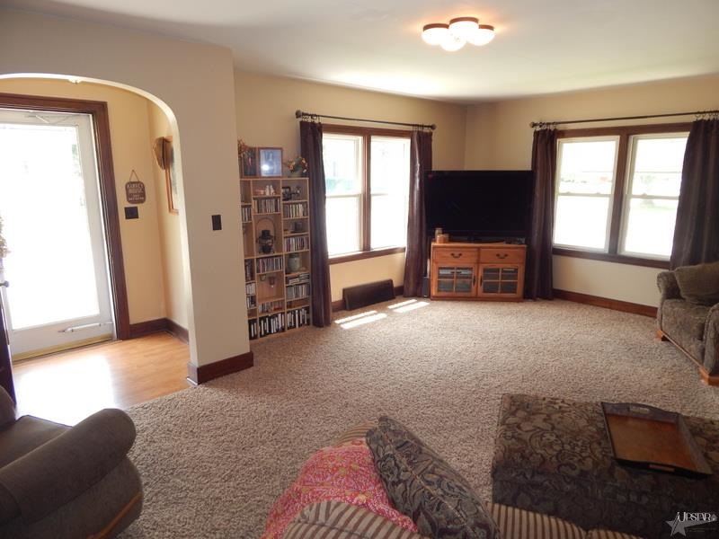 403 E Cherry, Bluffton, IN 46714 photo 4