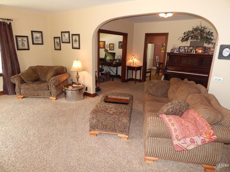 403 E Cherry, Bluffton, IN 46714 photo 5