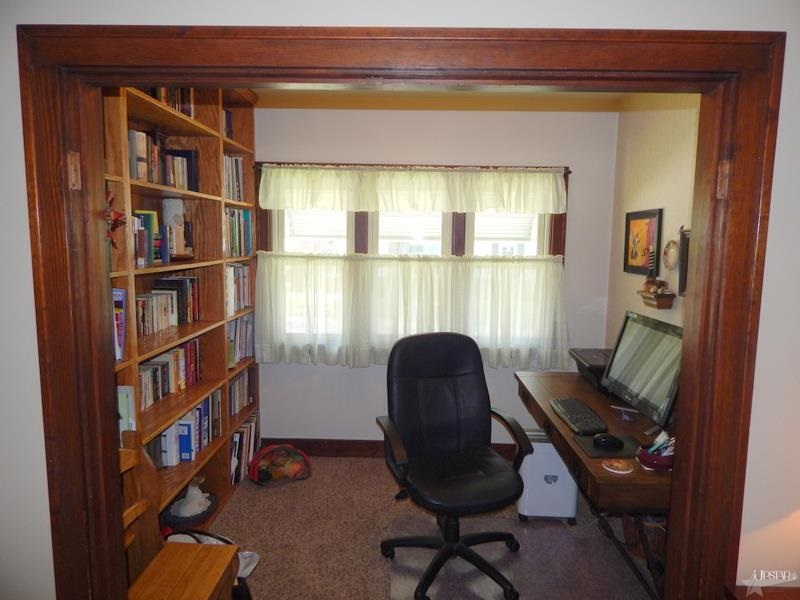 403 E Cherry, Bluffton, IN 46714 photo 8