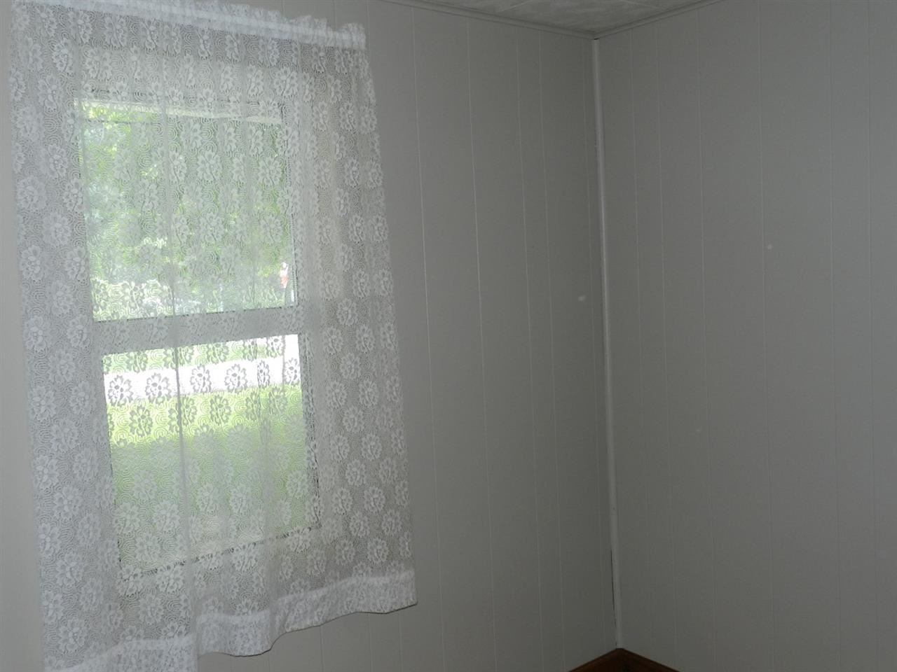 515 N Main St, Owensville, IN 47665 photo 16