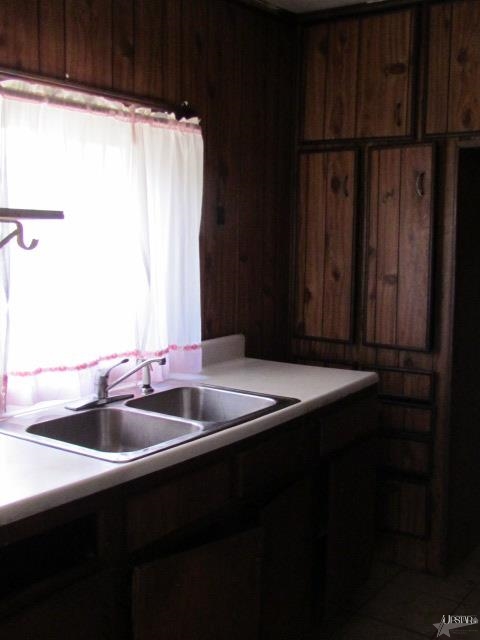 3229 Barr St, Fort Wayne, IN 46806 photo 3