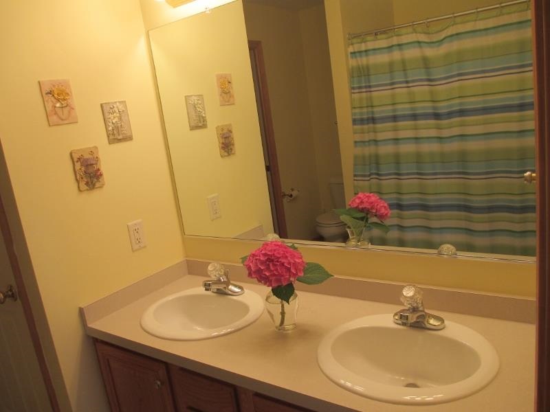 18830 Tyler Dr, Goshen, IN 46528 photo 14