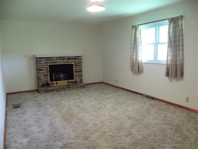 707 Kennedy Dr, Fort Branch, IN 47648 photo 3