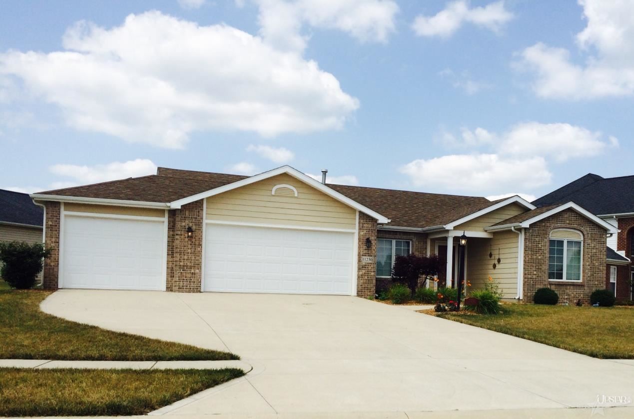 11230 Karina Xing, Roanoke, IN 46783 photo 1