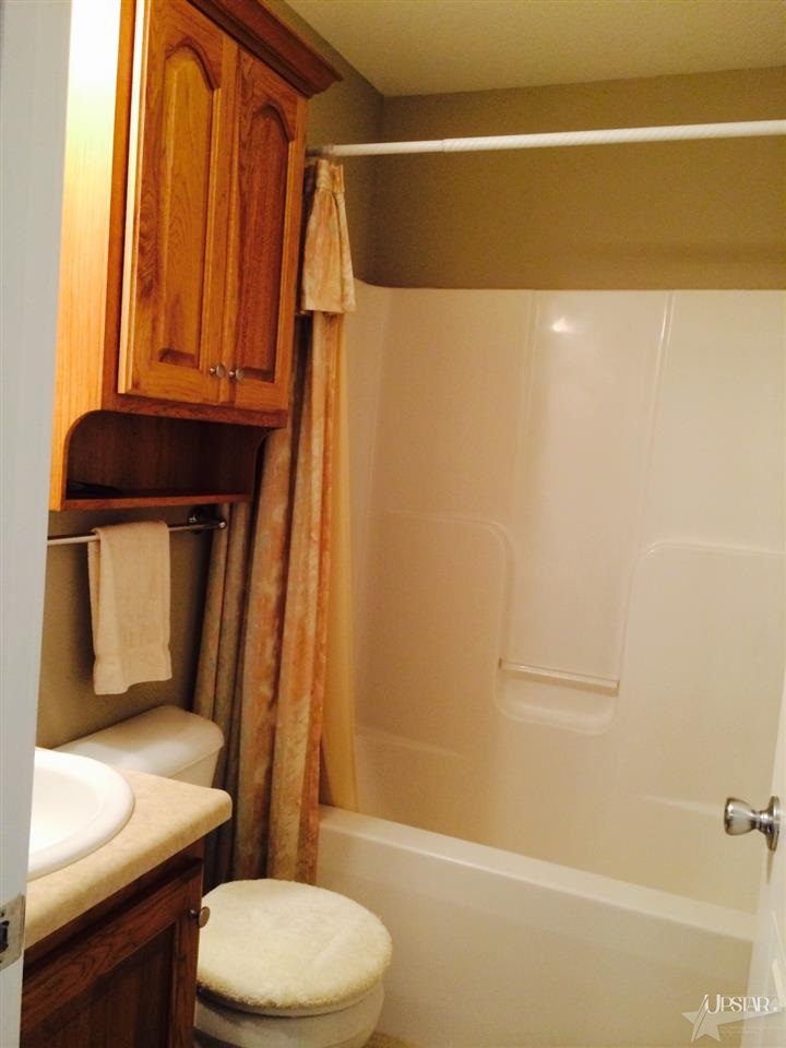 11230 Karina Xing, Roanoke, IN 46783 photo 17