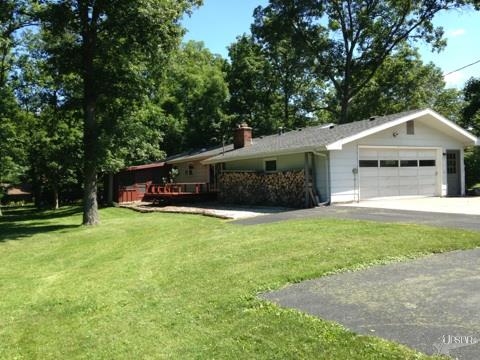 617 Hickory Ln, Ossian, IN 46777 photo 3