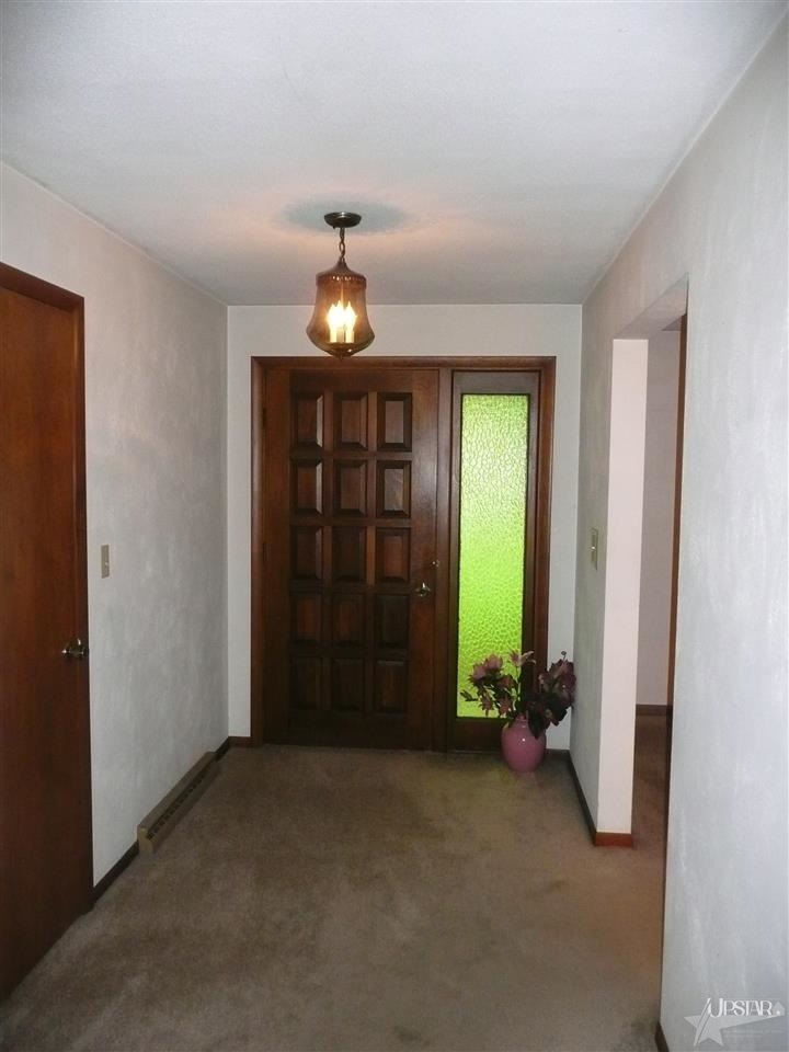 617 Hickory Ln, Ossian, IN 46777 photo 10