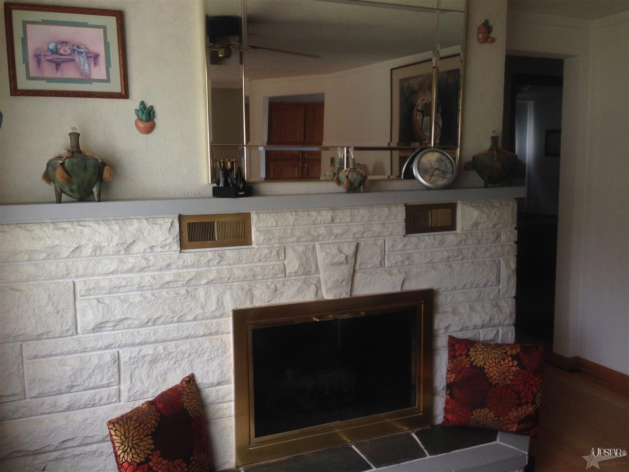 2016 Wayside Dr, Fort Wayne, IN 46818 photo 4