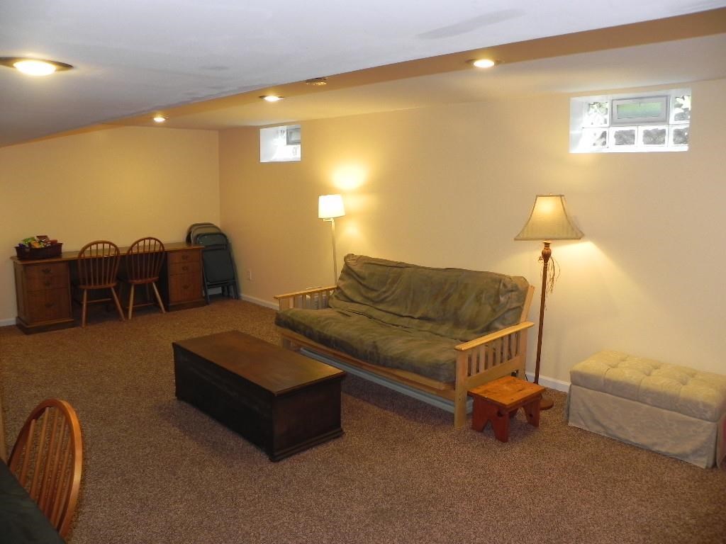 1024 N Twyckenham Dr, South Bend, IN 46617 photo 16