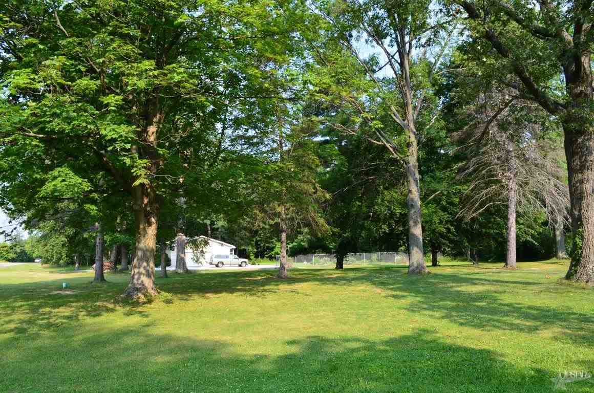 407 E Gump Rd, Fort Wayne, IN 46845 photo 12