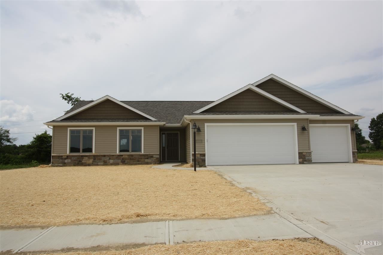 1604 Waynedale Dr, Garrett, IN 46738 photo 1