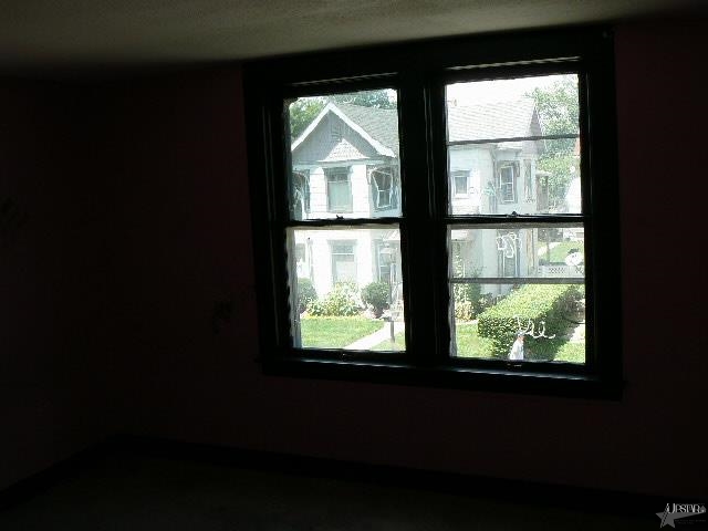615 Third St, Fort Wayne, IN 46808 photo 12