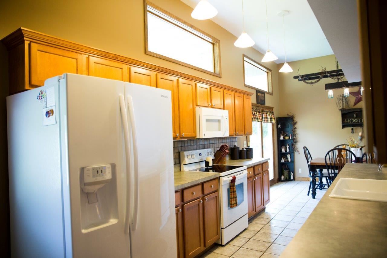 646 Fable Dr, Washington, IN 47501 photo 7